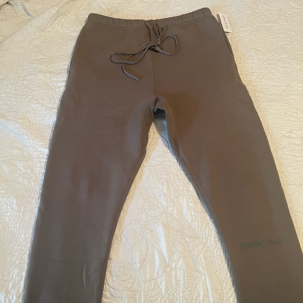 Essentials Fear of God Sweatpants “Harvest”